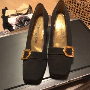 EUC Yves Saint Laurent heels 👠 YSL🌺REDUCED🌺